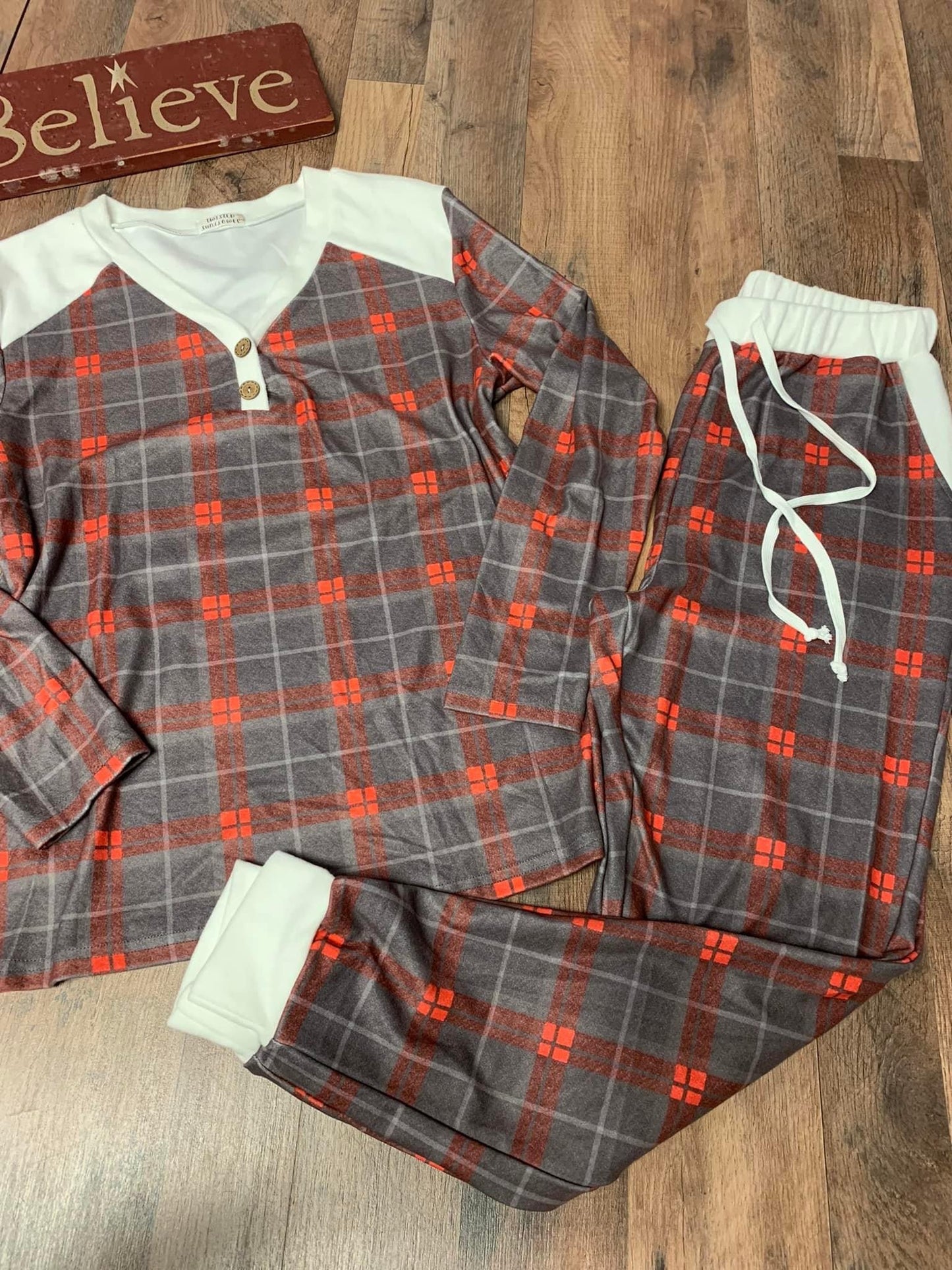 Christmas PJs Reg/Plus set sale