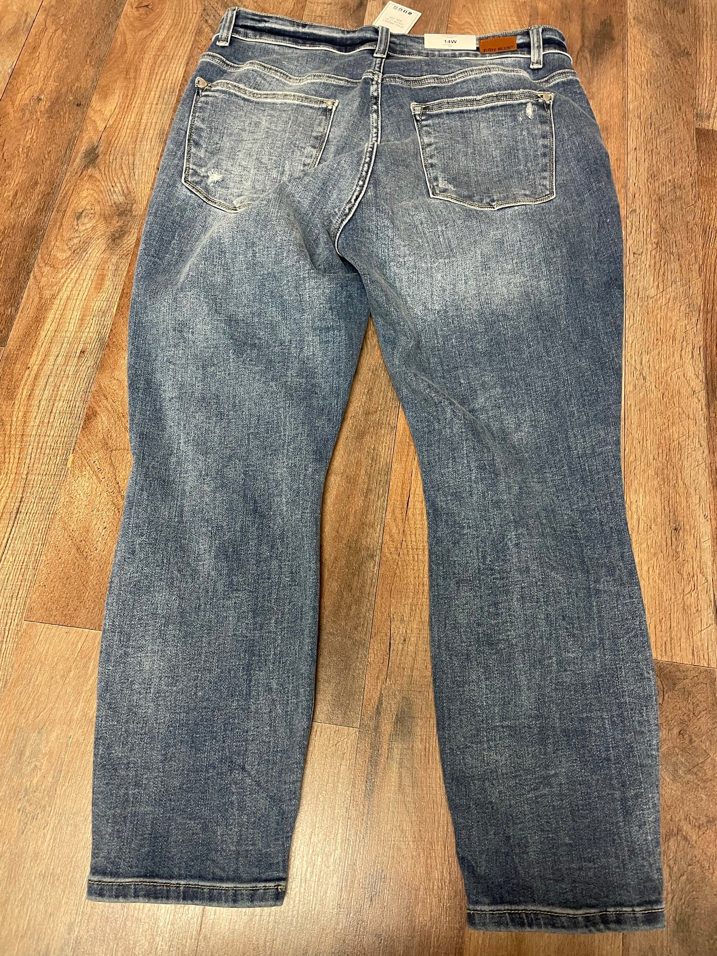 Judy Blue mid rise skinny non distressed cropped sale